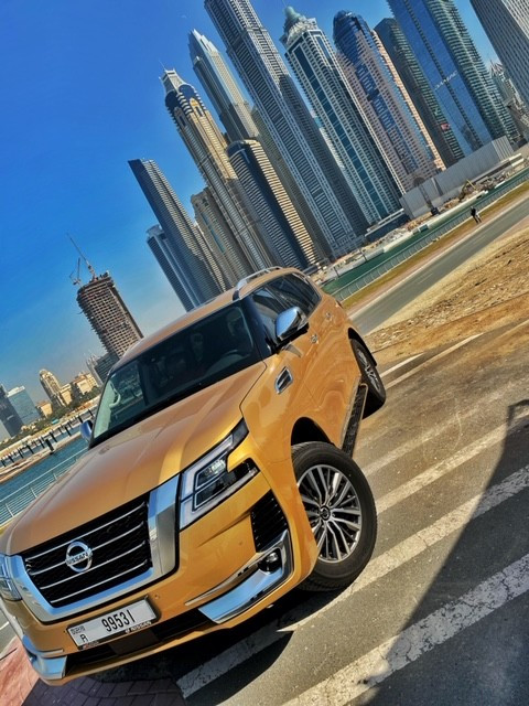 ذهب Nissan Patrol, 2020 للإيجار في دبي 4