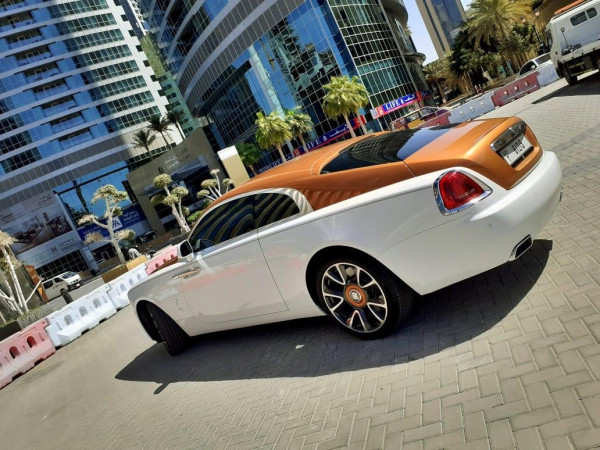Gold Rolls Royce Wraith, 2020 for rent in Dubai 1