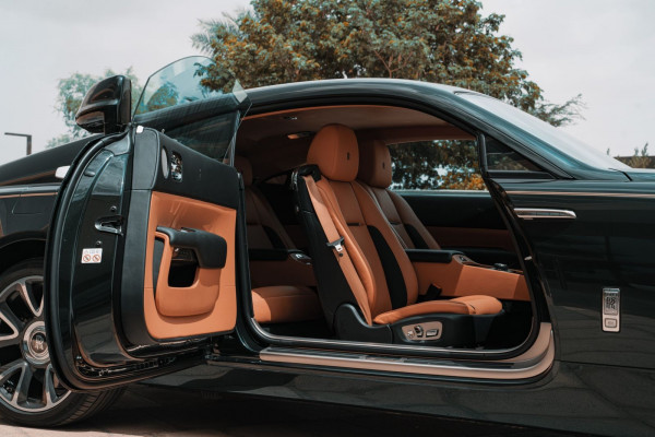 Green Rolls Royce Wraith, 2019 for rent in Dubai 2