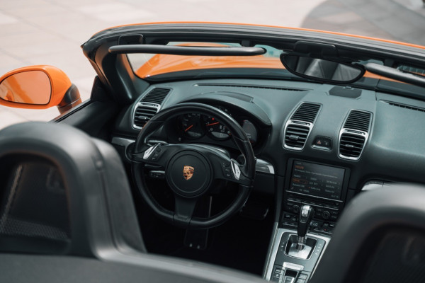 Orange Porsche Boxster, 2016 for rent in Dubai 5