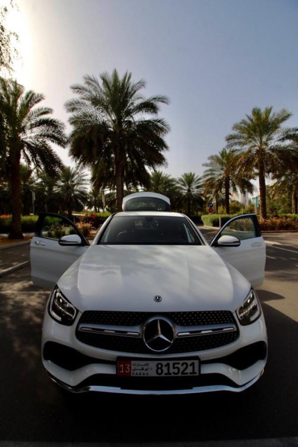 Pearl White Mercedes GLC 200, 2020 for rent in Dubai 0