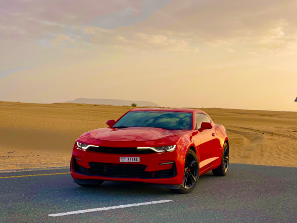 Аренда Красный Chevrolet Camaro, 2020 в Дубае 0