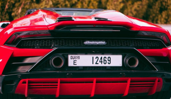 Red Lamborghini Evo Spyder, 2020 for rent in Dubai 7