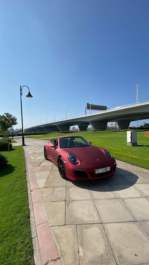Red Porsche 911 Carrera, 2019 for rent in Dubai 3