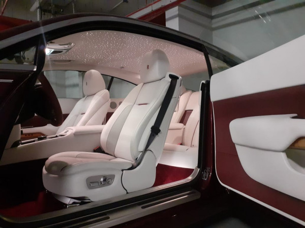 Аренда Красный Rolls Royce Wraith, 2019 в Дубае 3