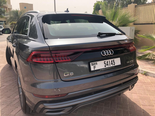 أبيض Audi Q8, 2020 للإيجار في دبي 5