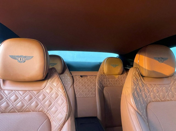 أبيض Bentley GT, 2019 للإيجار في دبي 4