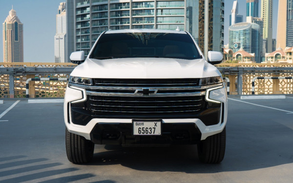 أبيض Chevrolet Tahoe, 2021 للإيجار في دبي 0