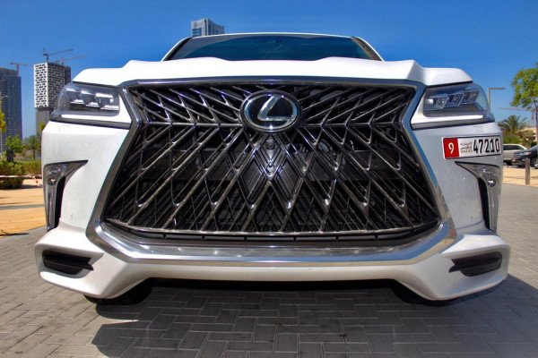 白色 Lexus LX 570 Signature, 2020 迪拜汽车租凭 1