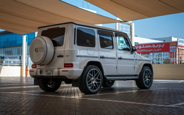 Blanc Mercedes G63 class, 2021 à louer à Dubaï 1