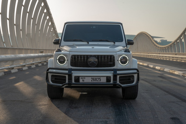 白色 Mercedes G63 AMG, 2021 迪拜汽车租凭 0