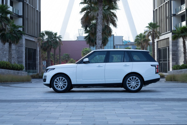 Weiß Range Rover Vogue, 2019 für Miete in Dubai 2