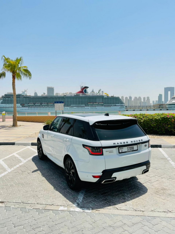 Аренда Белый Range Rover Sport S, 2020 в Дубае 0