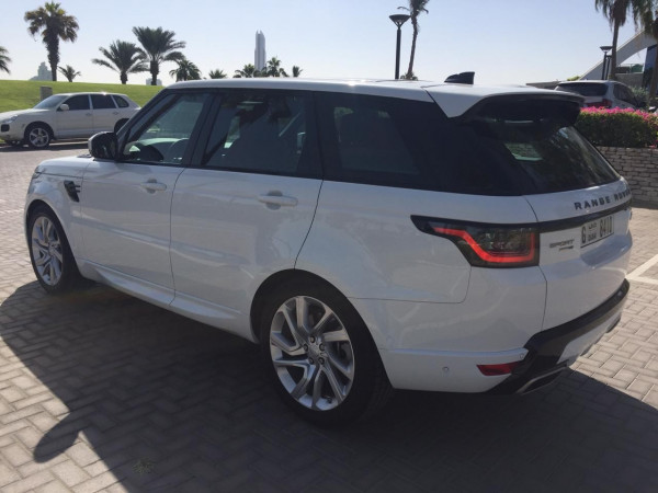 أبيض Range Rover Sport Dynamic, 2019 للإيجار في دبي 2