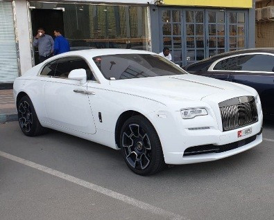 White Rolls Royce Wraith, 2019 for rent in Dubai 0