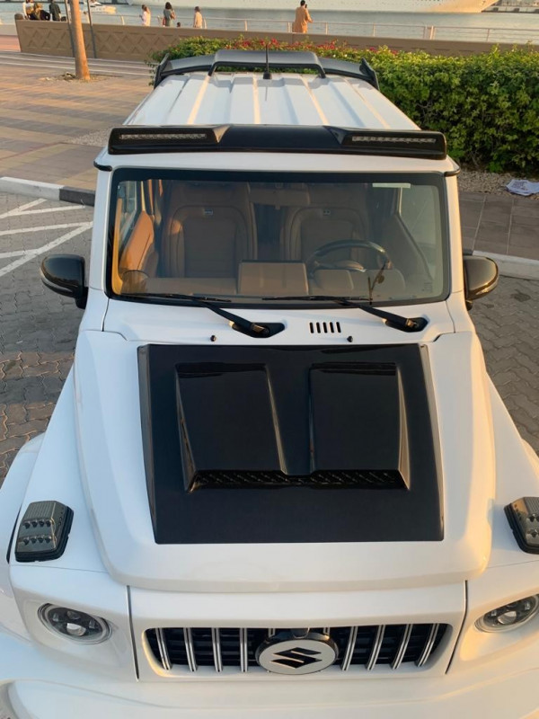 أبيض Suzuki Jimny Brabus, 2021 للإيجار في دبي 5