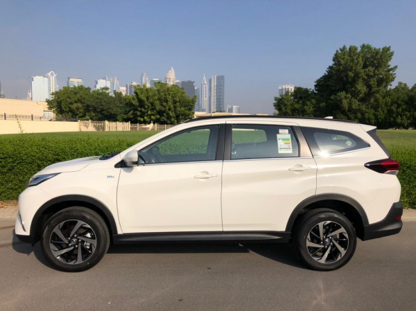 White Toyota Rush, 2022 for rent in Dubai 0