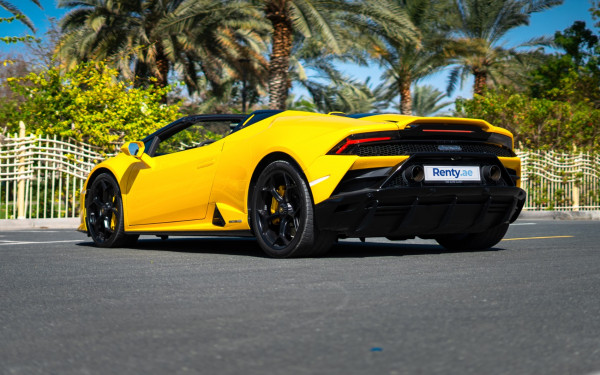 Yellow Lamborghini Evo Spyder, 2021 for rent in Dubai 1