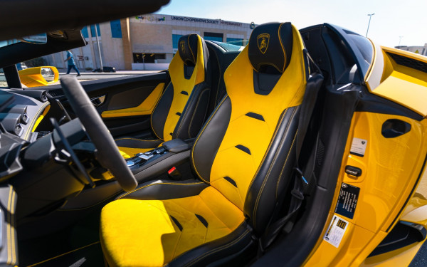 Yellow Lamborghini Evo Spyder, 2021 for rent in Dubai 4