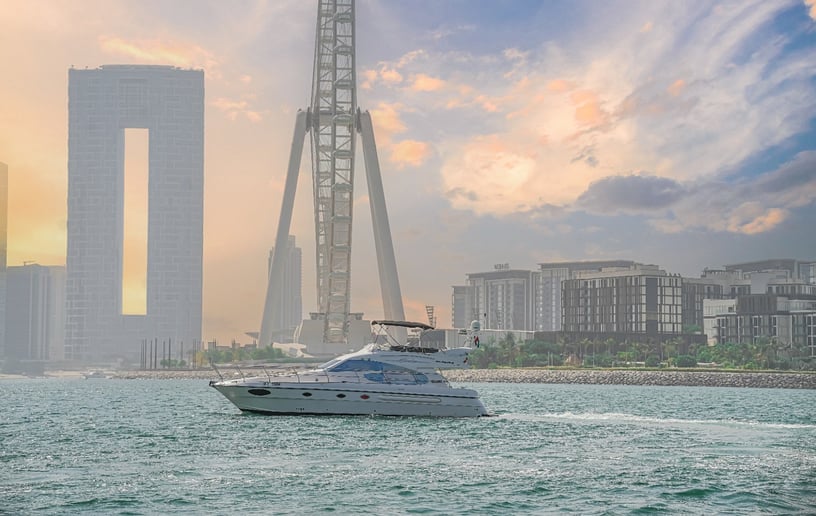 Al Shali 50 ft Power boat in Dubai Marina for rent in Dubai