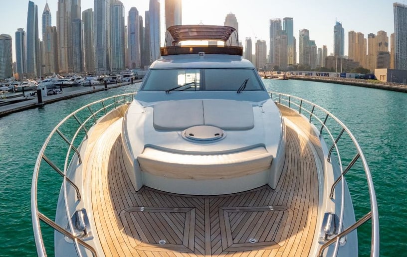 Motorboot Sky Walker Astra 76 ft in Dubai Harbour te huur in Dubai