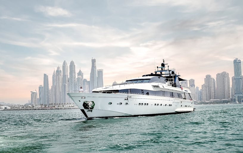 Motorboot Azimut Mazayel 135 ft in Dubai Harbour te huur in Dubai