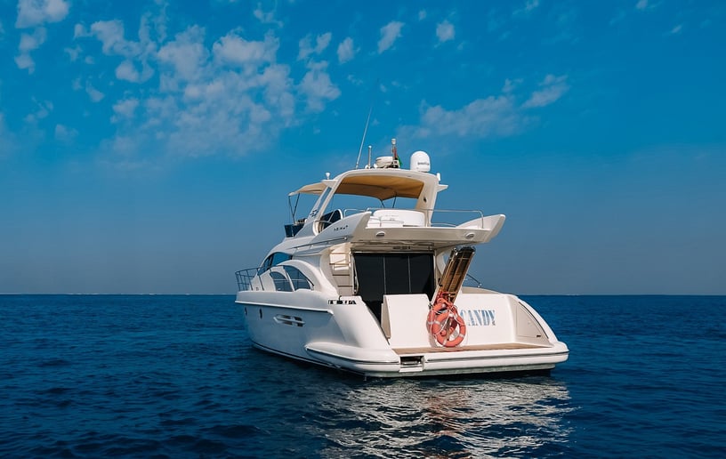 Motorboot Azimut Candy 50 ft in Dubai Harbour te huur in Dubai