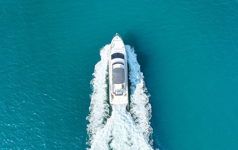 Motorboot Ferretti 67 ft in Dubai Harbour te huur in Dubai 18