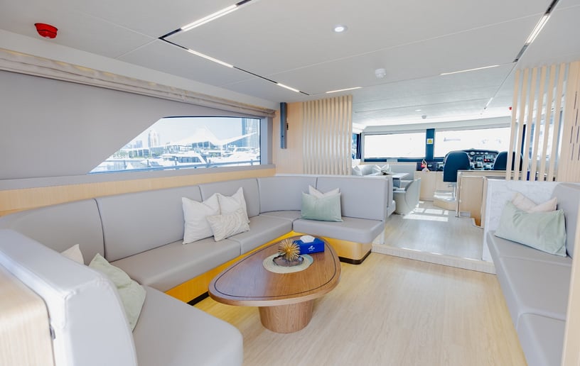 Motorboot Sky Walker Gala 62 ft in Dubai Harbour te huur in Dubai