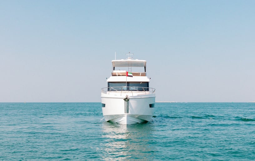 Motorboot Sky Walker Gala 62 ft in Dubai Harbour te huur in Dubai