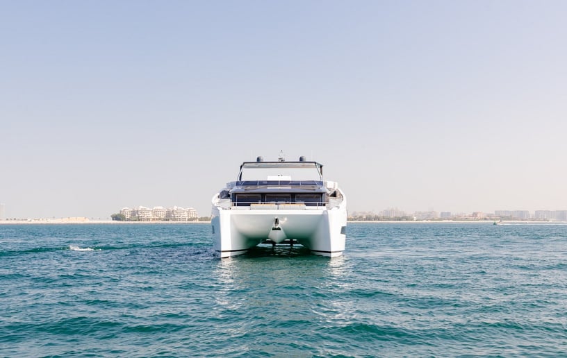 Catamaran Sky Walker Infinity 60 ft in Dubai Harbour te huur in Dubai