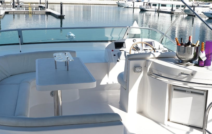 Motorboot Majesty Lagoona 56 ft in Dubai Harbour te huur in Dubai