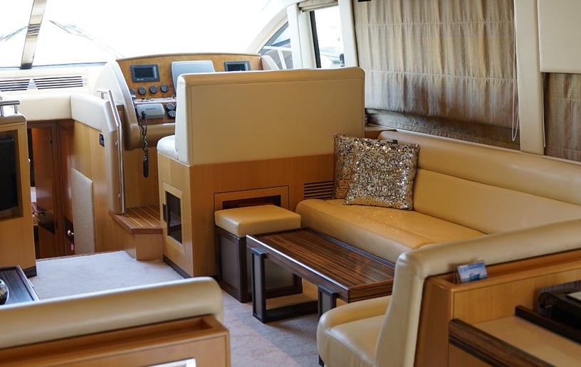 Motorboot Majesty Lagoona 56 ft in Dubai Harbour te huur in Dubai