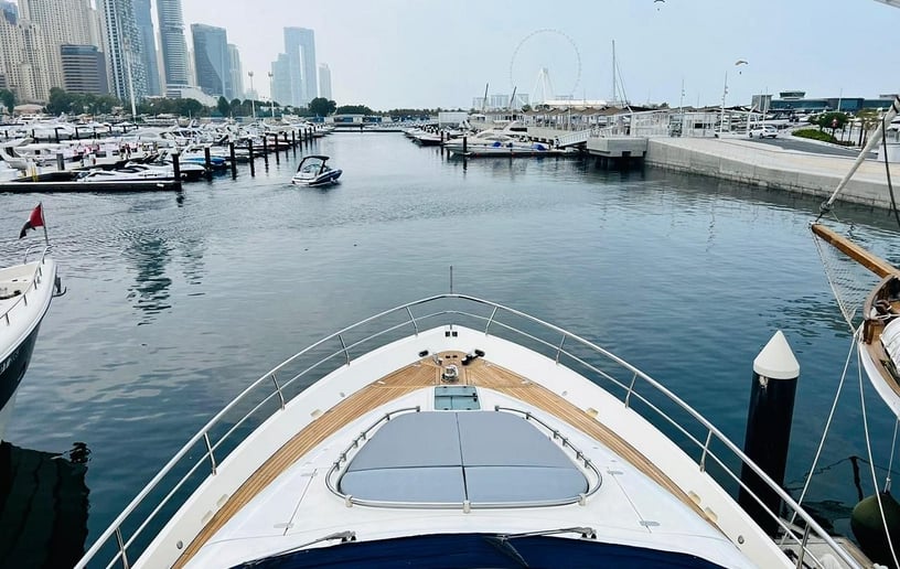 Motorboot Fairline Liberty 80 ft in Dubai Harbour te huur in Dubai