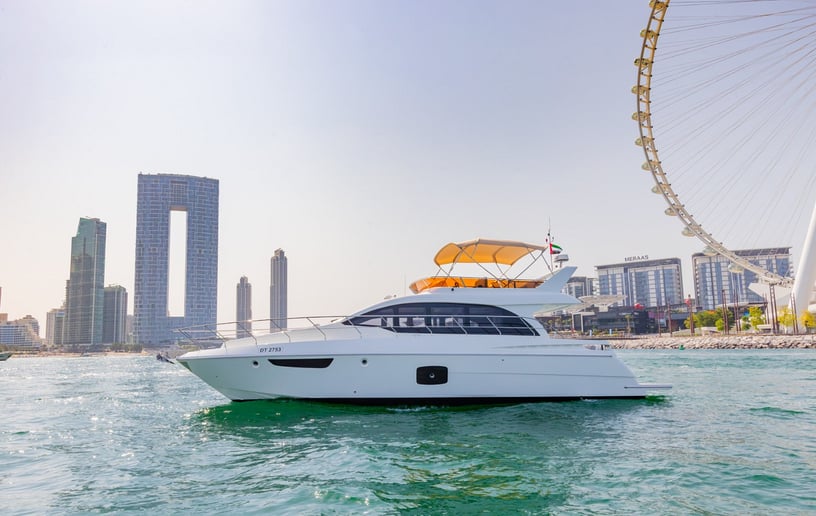 Motorboot Sky Walker Kio 52 ft in Dubai Harbour te huur in Dubai