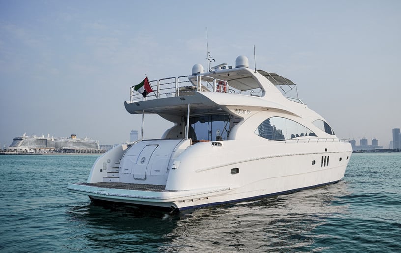 Motorboot Majesty with Jacuzzi 88 ft in Dubai Harbour te huur in Dubai