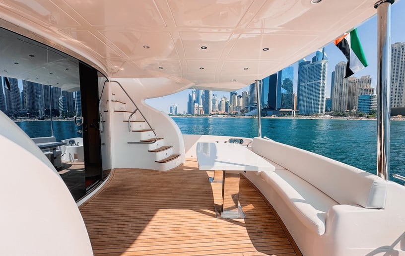 Motorboot Majesty X34 88 ft in Dubai Marina te huur in Dubai