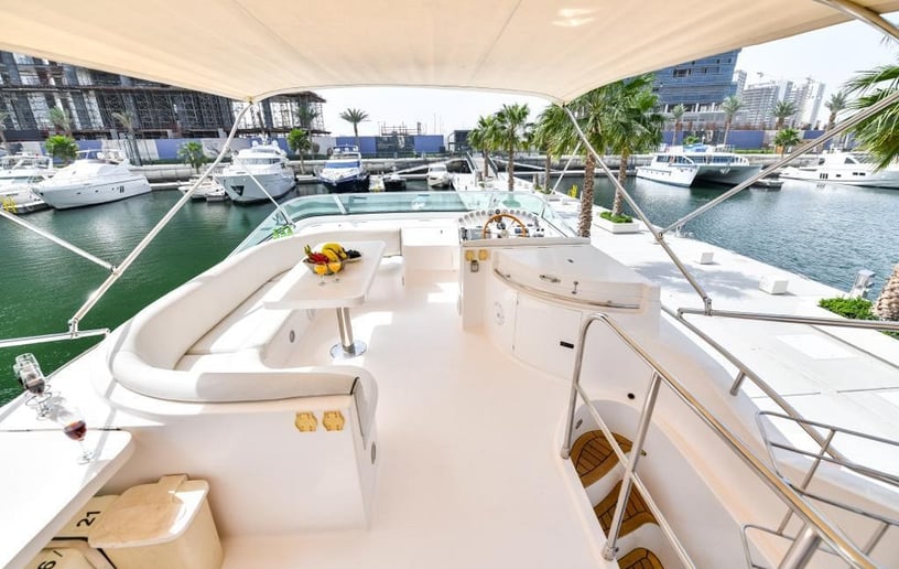 Motorboot Majesty 66 ft in Dubai Marina te huur in Dubai