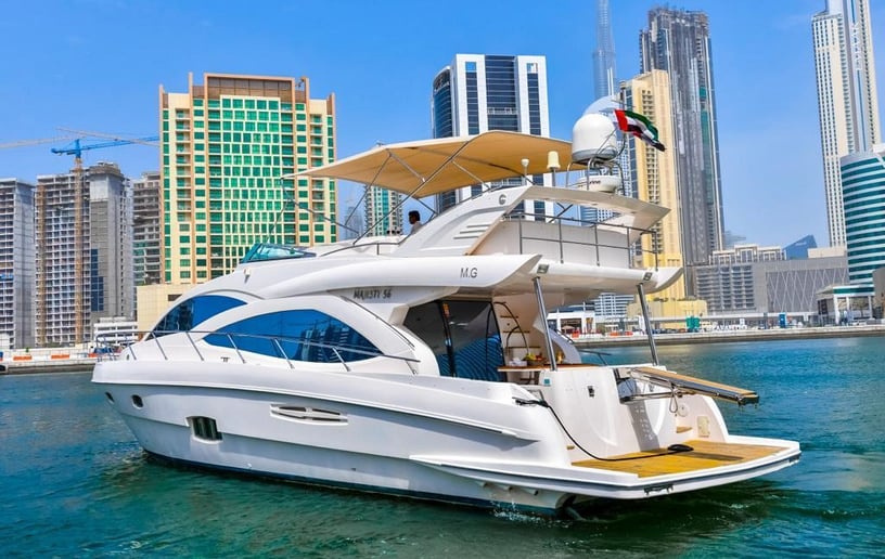 Motorboot Majesty 66 ft in Dubai Marina te huur in Dubai