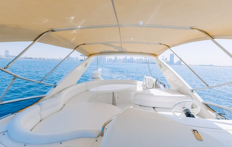 Motorboot Azimut My Choice 55 ft in Dubai Harbour te huur in Dubai