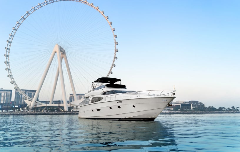 Nuvari Luna 68 футов Моторная лодка в Dubai Harbour для аренды в Дубай