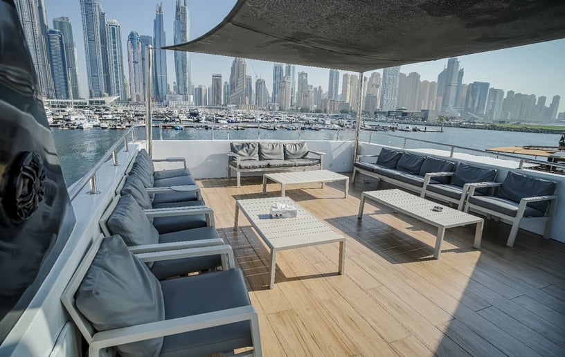 Motorboot Ocean Dream 143 ft in Dubai Harbour te huur in Dubai