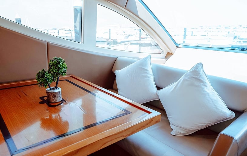 Majesty Sea Senora 48 футов Моторная лодка в Dubai Harbour для аренды в Дубай