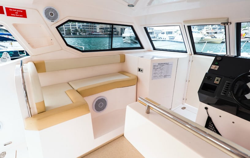 Motorboot Silver Craft Thunder 36 ft in Dubai Marina te huur in Dubai