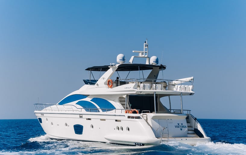 Motorboot Azimut Viktoria 75 ft in Dubai Harbour te huur in Dubai