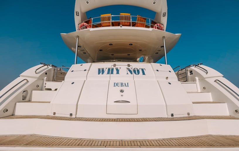 Motorboot Sunseeker Why Not 82 ft in Dubai Harbour te huur in Dubai