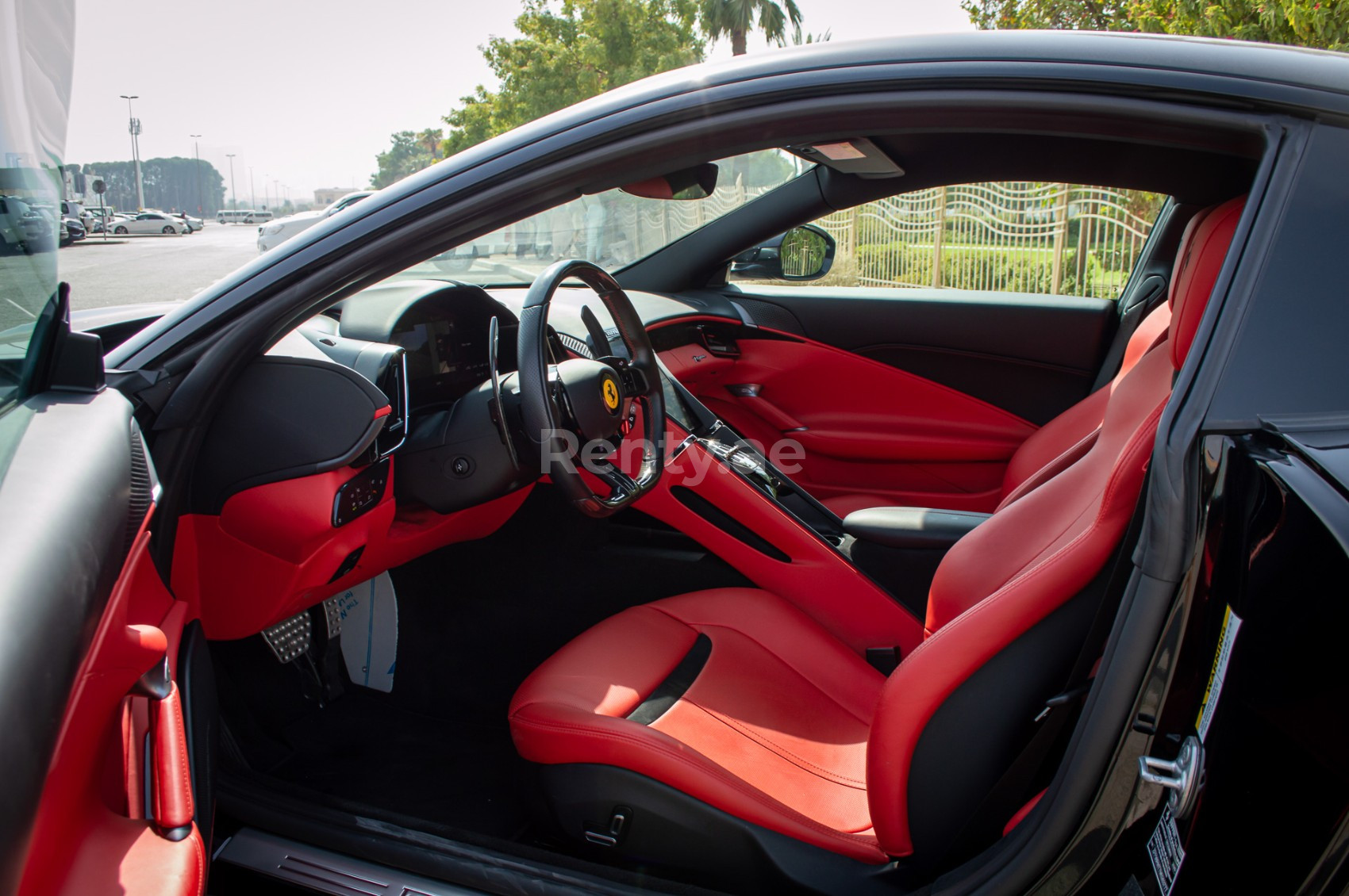 Ferrari Roma (Черный), 2021 ID-03506, в аренду в Дубай - Renty.ae