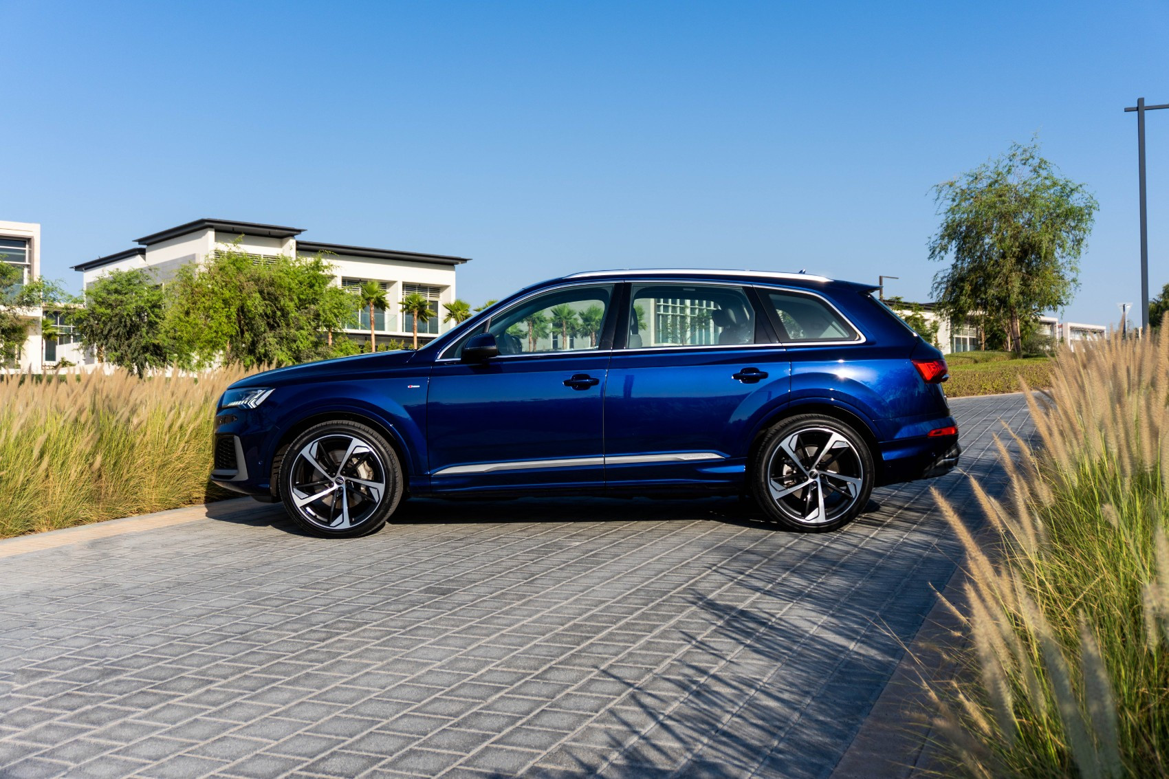 Rent a Audi Q7 (Blue), 2024 ID-05955, in Dubai - Renty.ae