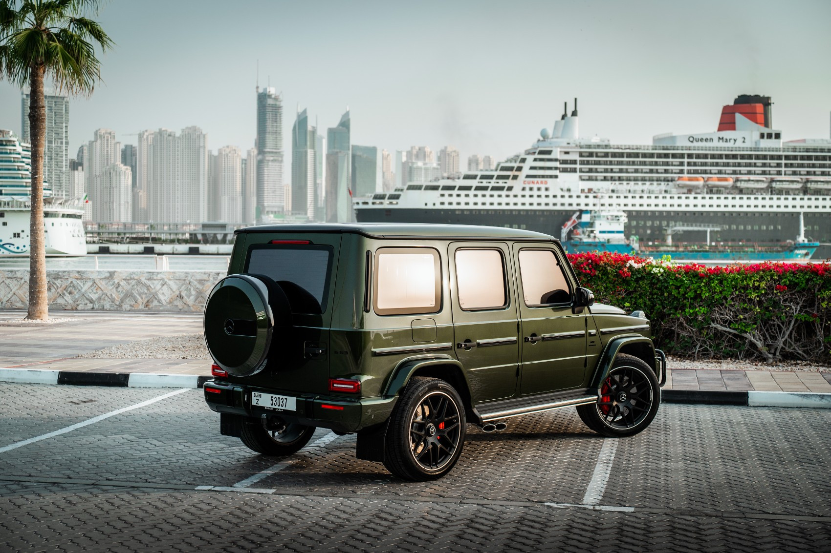Rent a Mercedes G63 AMG (Green), 2022 ID-05432, in Dubai - Renty.ae
