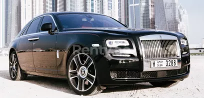 Dubai'de kiralık Rolls Royce Ghost (Siyah), 2017